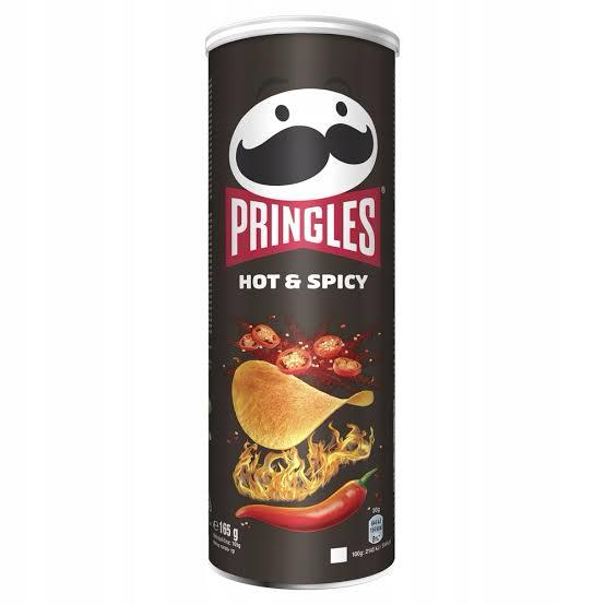 Pringles Hot & Spicy Potato Crisps – 165 g